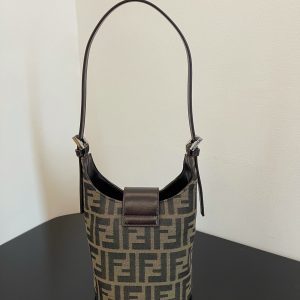 Fendi Vintage Handbags-21x10x14CM - Image 4
