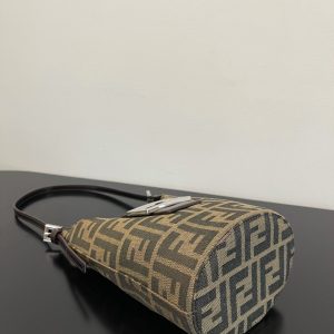 Fendi Vintage Handbags-21x10x14CM - Image 8