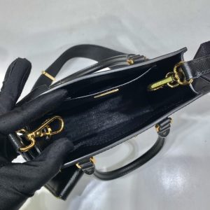 Prada Saffian Tote1BA333-17*19*6CM - Image 6