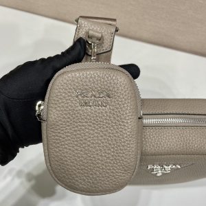 Prada 1BH182 Crossbody Bag -22*14.5*8CM - Image 5
