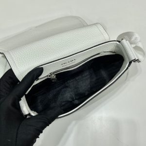 Prada 1BD293 Crossbody Bag -24*17*9.5CM - Image 8