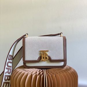 Burberry Small Quilted TB Bag-21*6*16CM - Image 1