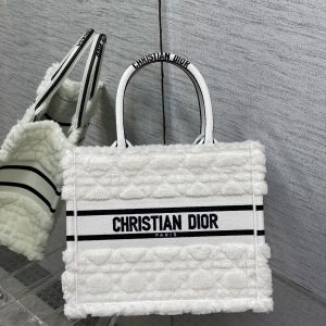 Diro Small Book Tote-26*8*22CM - Image 1