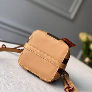 Louis Vuitton Mini Bucket-12*12*12CM - Image 2