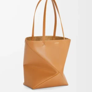 LOEWE Medium Puzzle Fold tote in shiny calfskin - Image 2