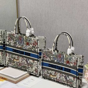 Diro Book Tote - Image 2