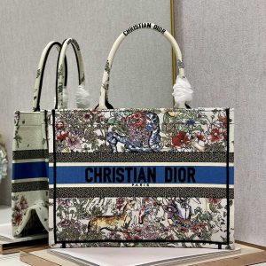 Diro Book Tote - Image 7
