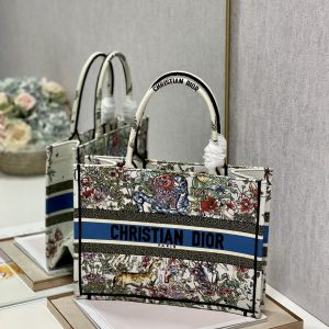Diro Book Tote - Image 9