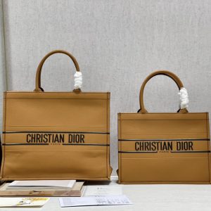 Diro Book Tote