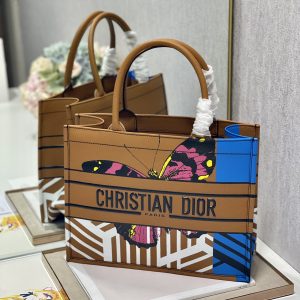 Diro Book Tote - Image 8