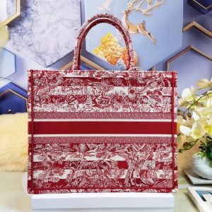 Diro Book Tote - Image 12
