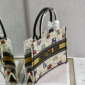 Diro Small Book Tote-36.5CM - Image 8