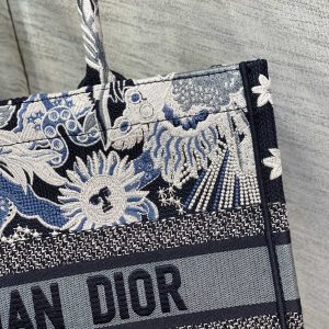 Diro Small Book Tote-36.5CM - Image 5