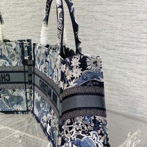 Diro Small Book Tote-36.5CM - Image 7