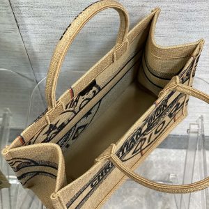 Diro Small Book Tote-36.5CM - Image 9