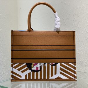 Diro Small Book Tote-36.5CM - Image 9