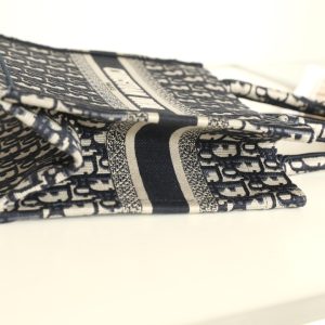 Diro Small Book Tote-26*8*22CM - Image 9