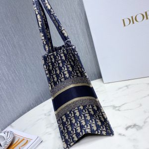 Diro Small Book Tote-36.5CM - Image 8