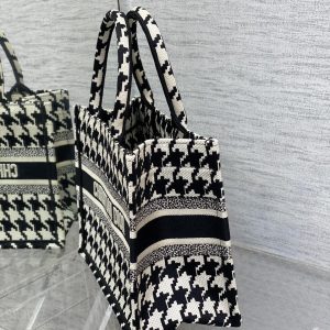 Diro Small Book Tote-26*8*22CM - Image 6