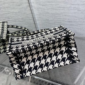 Diro Small Book Tote-26*8*22CM - Image 7