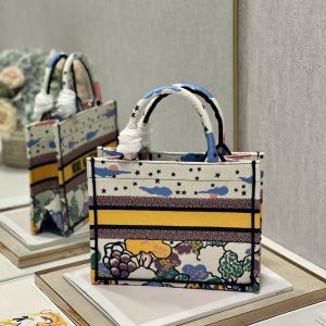 Diro Small Book Tote-26*8*22CM - Image 1