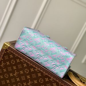 Louis Vuitton Onthego Handbag-25*19*11.5 CM - Image 4