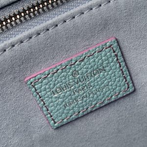 Louis Vuitton Onthego Handbag-25*19*11.5 CM - Image 9