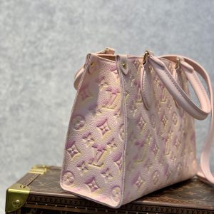 Louis Vuitton Onthego Handbag-25*19*11.5 CM - Image 5