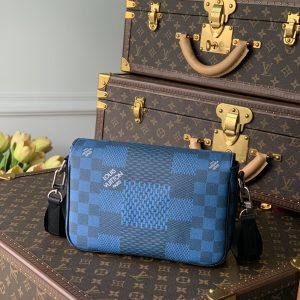 Louis Vuitton Studio Messenger Bag-23.5* 14*5 CM - Image 5