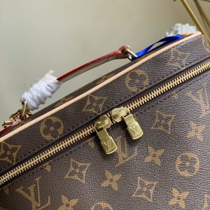 Louis Vuitton Cosmetic/Vanity Bag - Image 7