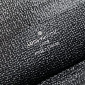 Louis Vuitton Zippy Dragonne M69409-19*10CM - Image 3