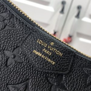Louis Vuitton Easy Pouch On Strap-19×11.5x3CM - Image 9