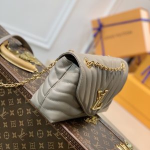 Louis Vuitton New Wave Bag-24x14x9CM - Image 7
