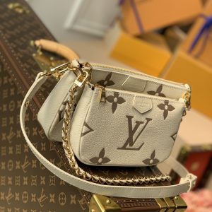 Louis Vuitton Multi Pochette Accessories-24 x 13.5 x 4CM - Image 8