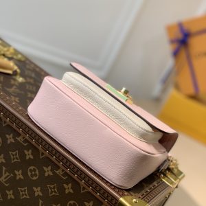 Louis Vuitton Lockme Tender Handbags PM- M58554-19*13*8CM - Image 2