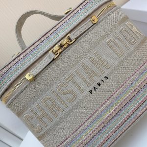 Diro Oblique Cosmetic Bag-25x15x14CM - Image 8