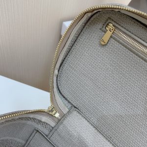 Diro Oblique Cosmetic Bag-25x15x14CM - Image 9