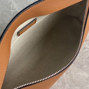 Lowee Pouch-29.5*20CM - Image 6