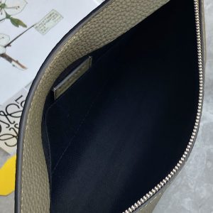 Lowee Pouch-29.5*20CM - Image 4