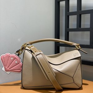Lowee Puzzle Medium Bag-29*18*12CM - Image 1