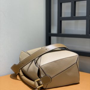 Lowee Puzzle Medium Bag-29*18*12CM - Image 9