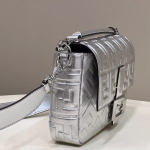 Fendi Baguette Bag - Image 5