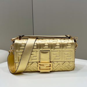 Fendi Baguette Bag - Image 2