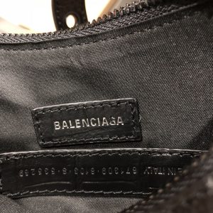 Balenciag Le Cagole Handbags-Crocodile-26*16*10CM - Image 8