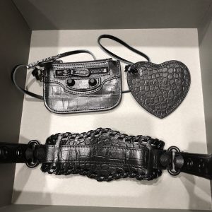 Balenciag Le Cagole Handbags-Crocodile-33*16*8CM - Image 8