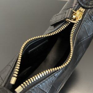 Fendi Praphy-16.5x14x5CM - Image 7