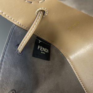 Fendi Pomodorino-21.5x14x17CM - Image 6