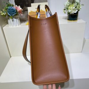 Fendi Tote-36*17*31CM - Image 2