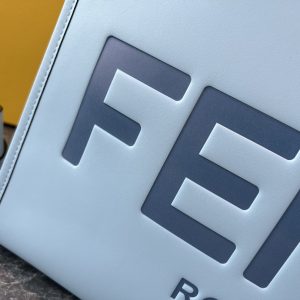 Fendi Tote-36*17*31CM - Image 4