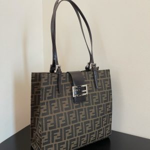 Fendi Vintage Tote-28x28x11CM - Image 8